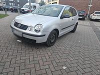 Gebraucht VW Polo 75 PS (55 kW) 2004 Silber Kleinwagen