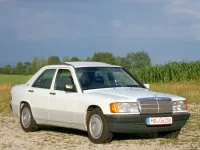 Gebraucht Mercedes 190 90 PS (66 kW) 1993 Weiß Limousine
