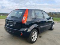 Gebraucht Ford Fiesta 66 PS (48 kW) 2007 Blau Kleinwagen
