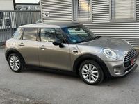 Usata Mini ONE 102 CV (75 kW) 2017 Argento Utilitaria
