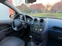 Gebraucht Ford Fiesta 70 PS (51 kW) 2008 Blau Kleinwagen