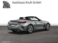 Gebraucht BMW Z4 197 PS (144 kW) 2025 Grau Cabrio