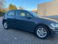 Gebraucht VW Golf 86 PS (63 kW) 2018 Grau Coupé