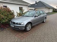 Gebraucht BMW 318 143 PS (105 kW) 2005 Silber Kombi