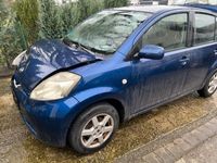 gebraucht Daihatsu Sirion zum Schlachten