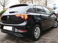 Gebraucht VW Polo Life 95 PS (69 kW) 2022 Schwarz Kleinwagen