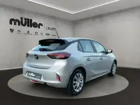 Używany Opel Corsa 75 KM (55 kW) 2024 Srebrny Hatchback