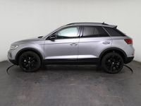 Gebraucht VW T-Roc Style 150 PS (110 kW) 2024 Silber, pyrit silver (k2k2) SUV