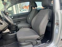 Gebraucht VW Fox Basis 54 PS (39 kW) 2007 Silber Kleinwagen