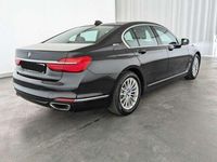 Gebraucht BMW 740 iPerformance 326 PS (239 kW) 2017 Schwarz Limousine