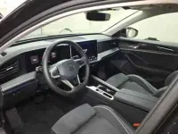 Usata VW Passat R 150 CV (110 kW) 2025 Nero Station wagon