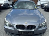 Gebraucht BMW 525 177 PS (130 kW) 2004 Grau Kombi