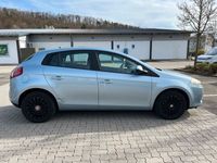 gebraucht Fiat Bravo 1,4 Benzin, Kupplung und Allwetterreifen neu