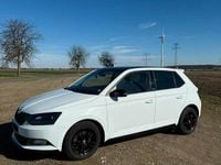 Gebraucht Skoda Fabia Monte Carlo 110 PS (80 kW) 2015 Weiß Kleinwagen
