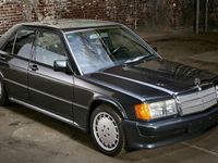 Gebraucht Mercedes 190 150 PS (110 kW) 1985 Schwarz Limousine
