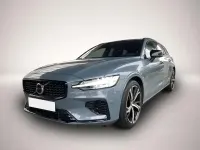 Gebraucht Volvo V60 Plus 455 PS (334 kW) 2023 Manufacturer Kombi