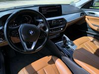 Używany BMW 520 190 KM (139 kW) 2021 Niebieski Kombi