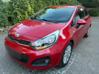Gebraucht Kia Rio 86 PS (63 kW) 2013 Rot Kleinwagen