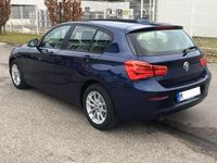Gebraucht BMW 118 Sport Line 136 PS (100 kW) 2018 Blau Kleinwagen