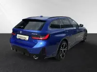 Gebraucht BMW 330e M Sport 292 PS (214 kW) 2025 Portimao blau metallic Kombi