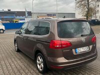 Gebraucht VW Sharan 140 PS (102 kW) 2012 Braun Van / Kleinbus