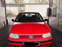 Gebraucht VW Golf IV 75 PS (55 kW) 2001 Rot Kleinwagen