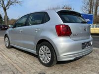 Gebraucht VW Polo Trendline 95 PS (69 kW) 2015 Reflexsilber metallic Kleinwagen