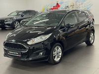 Gebraucht Ford Fiesta Celebration 80 PS (58 kW) 2017 Schwarz Kleinwagen