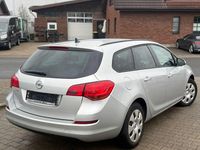 Gebraucht Opel Astra 116 PS (85 kW) 2011 Silber Kombi