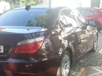 Gebraucht BMW 530 193 PS (141 kW) 2008 Rot Limousine