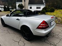 Gebraucht Mercedes SLK200 136 PS (100 kW) 1999 Silber Cabrio