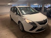 Gebraucht Opel Zafira 120 PS (88 kW) 2016 Weiß Van / Kleinbus