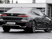 Gebraucht BMW 740 Comfort Edition 299 PS (219 kW) 2025 Grau Limousine