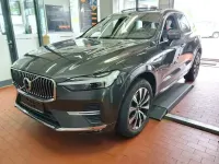 Gebraucht Volvo XC60 Plus 197 PS (144 kW) 2023 Platinum grey / metallic SUV