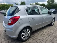Gebraucht Opel Corsa Edition 90 PS (66 kW) 2007 Silber Kleinwagen