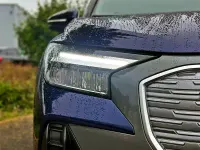 Gebraucht Audi Q4 e-tron Advanced 150 kW (204 PS) 2023 Navarrablau metallic SUV