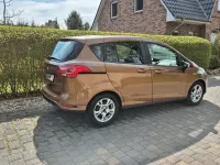 Gebraucht Ford B-MAX SYNC Edition 90 PS (66 kW) 2015 Braun Van / Kleinbus