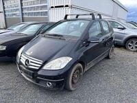 Gebraucht Mercedes A200 Avantgarde 136 PS (100 kW) 2009 Kosmosschwarz  metalliclack Kleinwagen