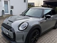 Gebraucht Mini Cooper SE 75 kW (102 PS) 2021 Grau Kleinwagen