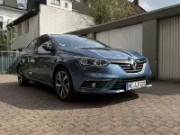 Gebraucht Renault Mégane IV Bose Edition 110 PS (80 kW) 2017 Blau Limousine