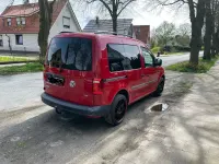 Gebraucht VW Caddy 75 PS (55 kW) 2017 Rot Van / Kleinbus