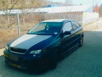 Gebraucht Opel Astra 84 PS (61 kW) 2002 Schwarz Coupé