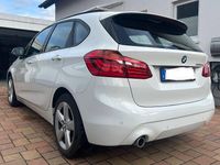 Gebraucht BMW 225 Active Tourer iPerformance 224 PS (164 kW) 2020 Weiß Van / Kleinbus