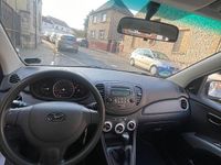 Gebraucht Hyundai i10 Edition+ 67 PS (49 kW) 2009 Schwarz Kleinwagen