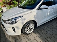 gebraucht Kia Rio 1.2 Dream-Team Editon Dream-Team Edition