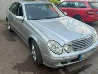 Occasion Mercedes E240 2004 Argent Berline