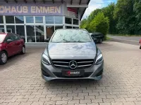 Gebraucht Mercedes B180 Urban 122 PS (89 kW) 2017 Mountaingrau Kleinwagen