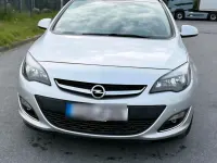 Gebraucht Opel Astra 116 PS (85 kW) 2013 Silber Kombi