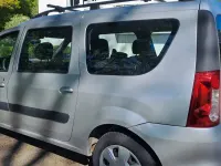 Gebraucht Dacia Logan MCV Ambiance 75 PS (55 kW) 2011 Silber Limousine