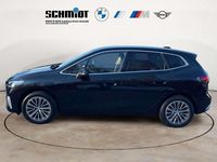 Gebraucht BMW 218 Active Tourer Luxury Line 150 PS (110 kW) 2023 Sapphirschwarz metallic Van / Kleinbus